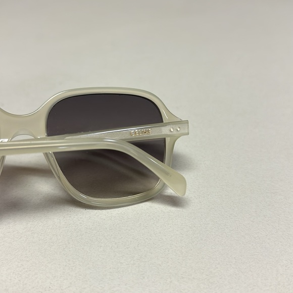 🔥🔥🔥Authentic Celine Oversized Sunglasses - Picture 8 of 8